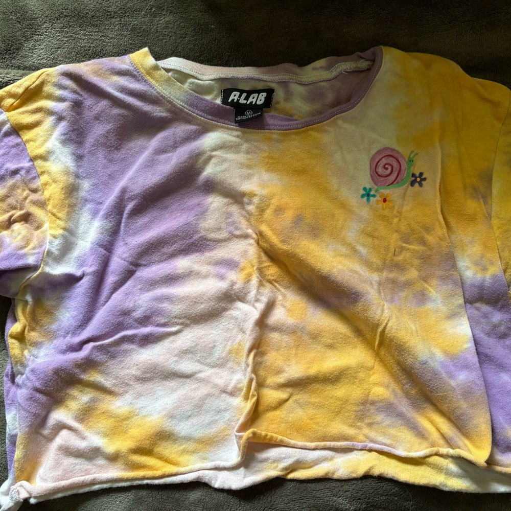 Zumiez crop top sz M